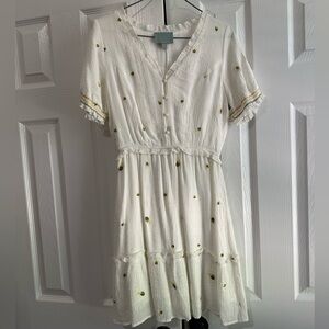 Skies are blue mini white dress‎